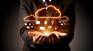 What is Cloud Migration? Strategy, Process, and Tools 